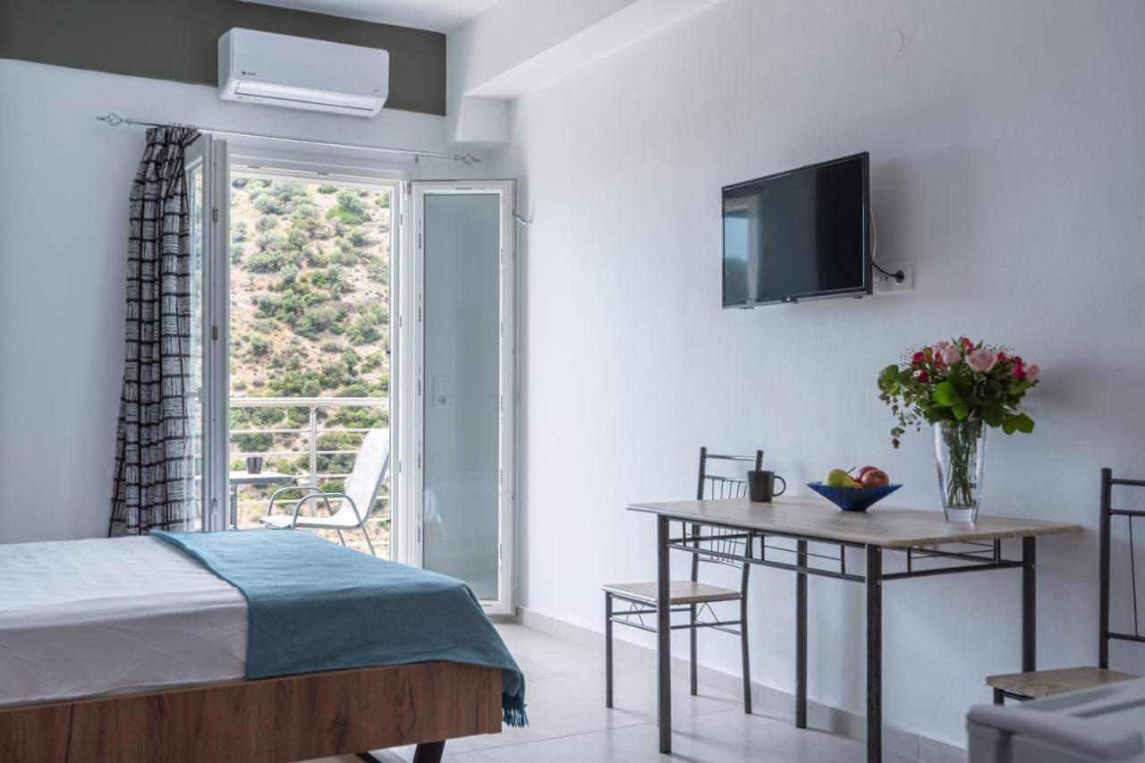 Christos Seaview Studios Agia Galini  Exterior photo